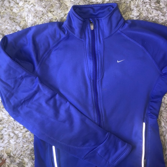 Nike Sweatshirt - Picture 3 of 6